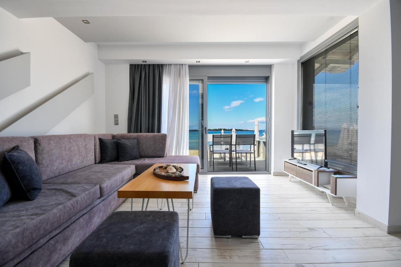 Zinozis Beach Apartments Vourvourou Bagian luar foto