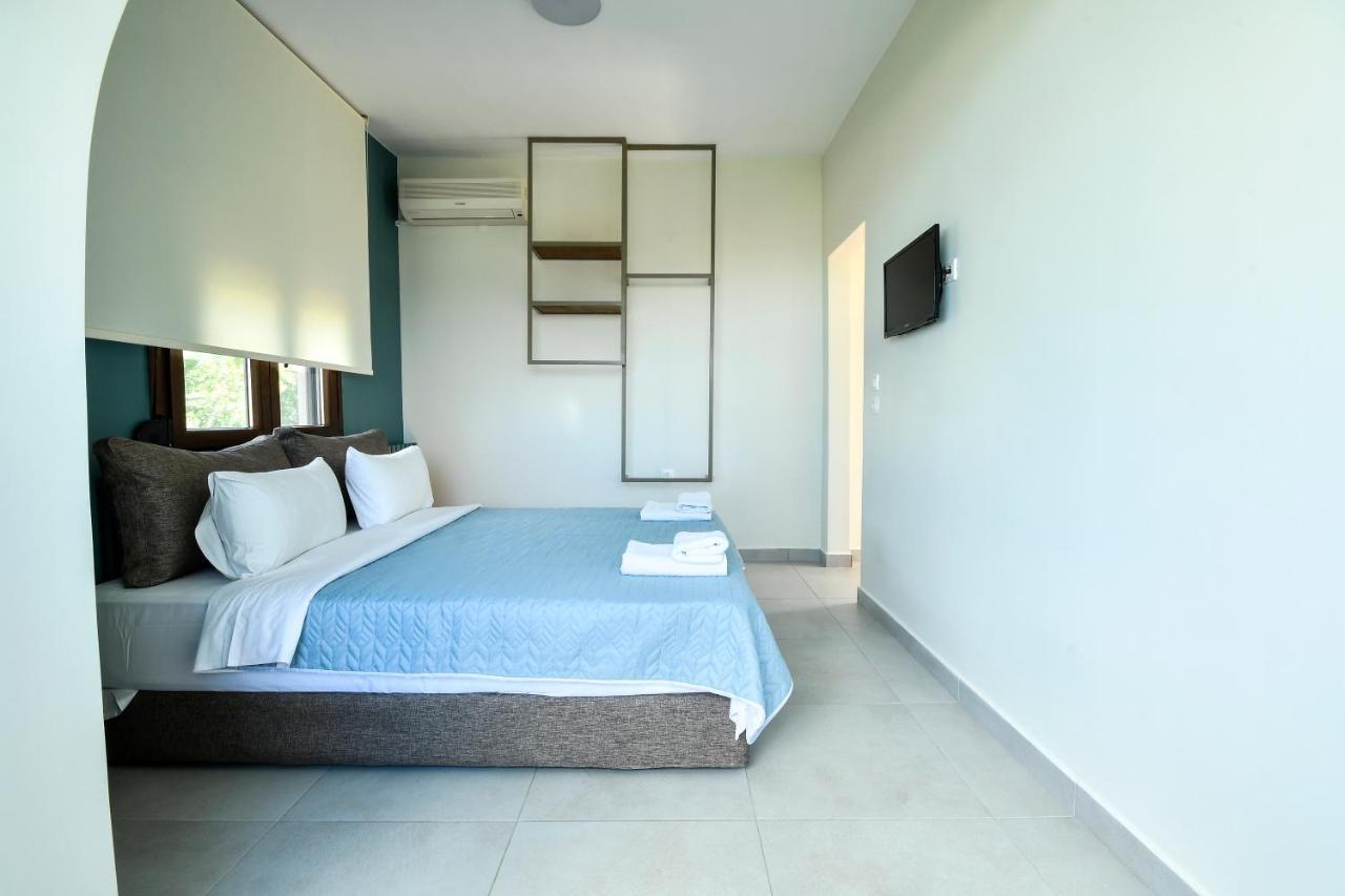 Zinozis Beach Apartments Vourvourou Bagian luar foto