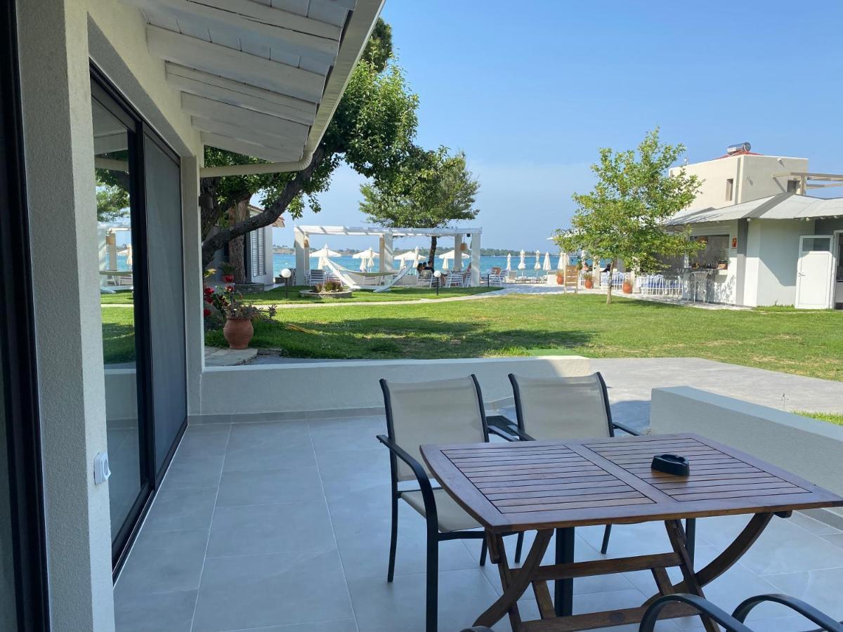 Zinozis Beach Apartments Vourvourou Bagian luar foto