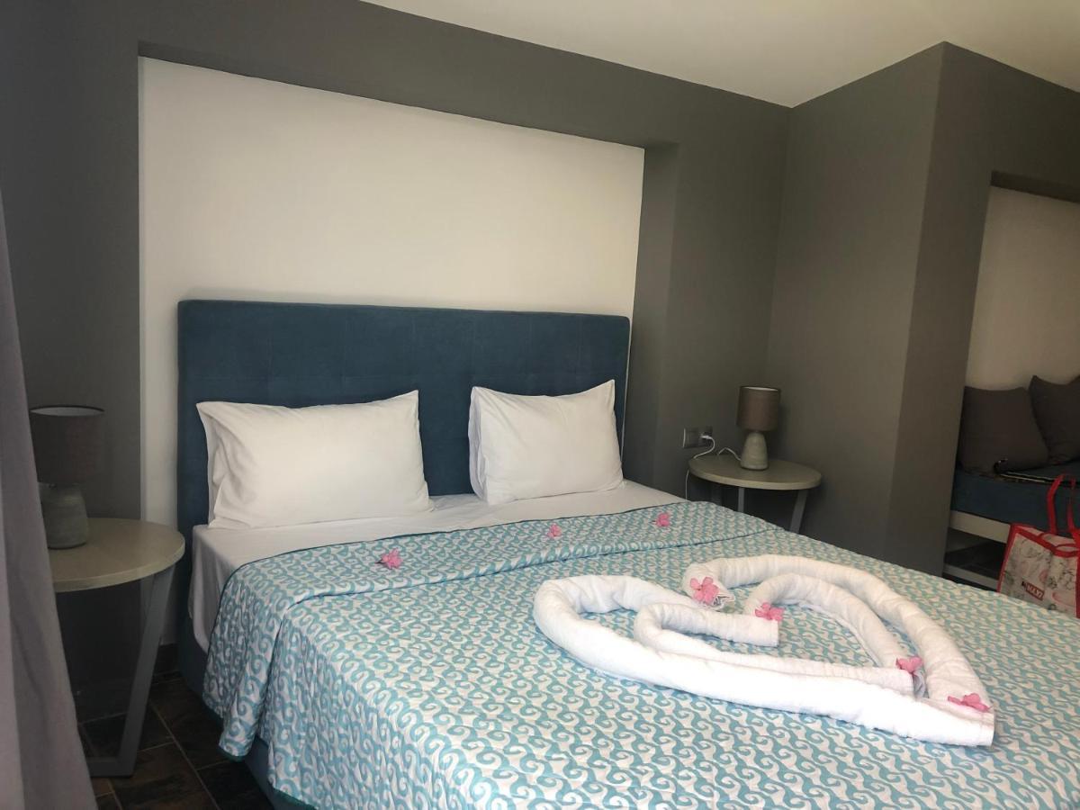 Zinozis Beach Apartments Vourvourou Bagian luar foto