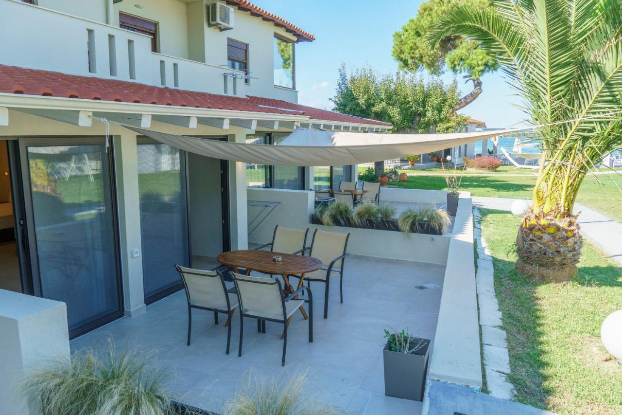 Zinozis Beach Apartments Vourvourou Bagian luar foto
