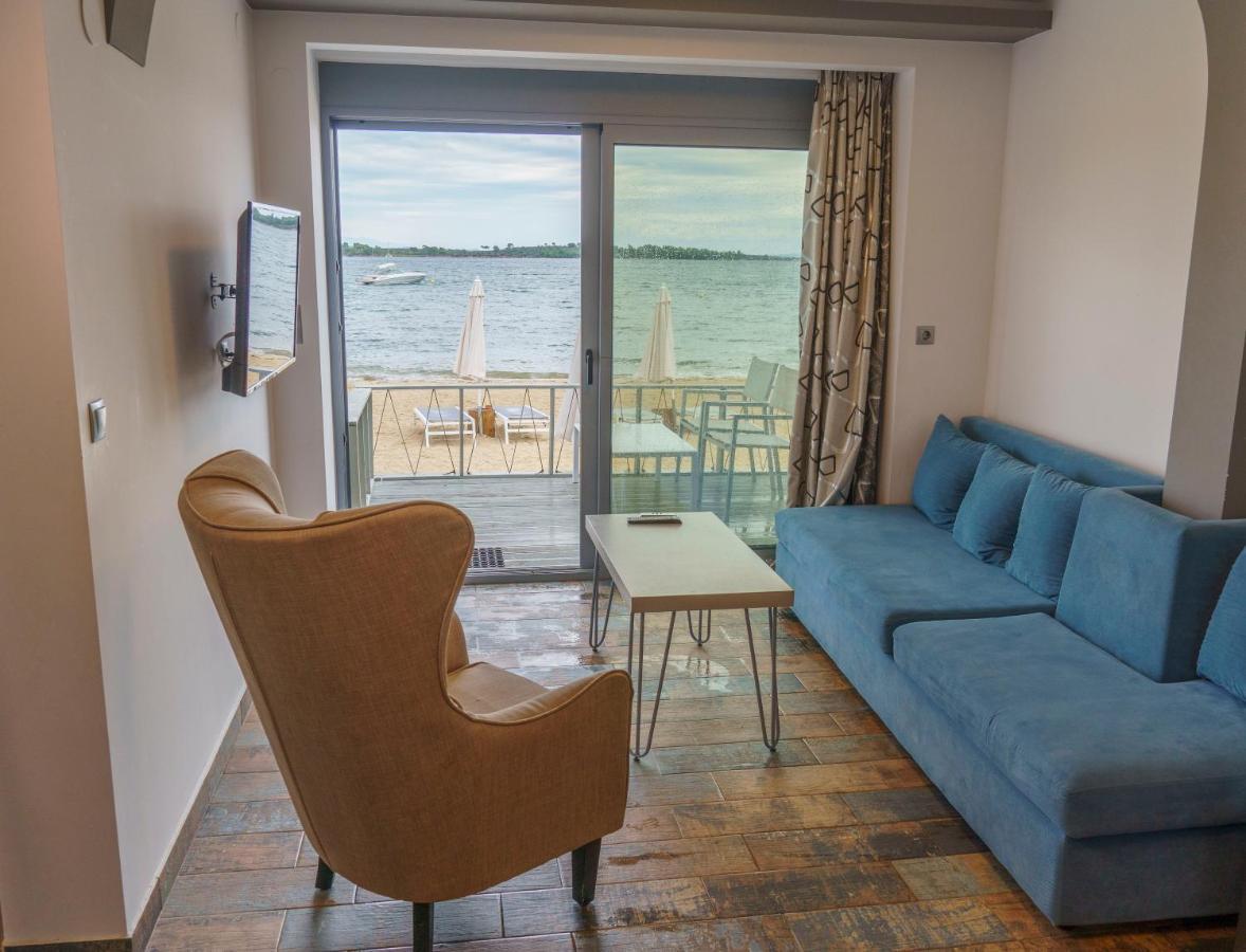 Zinozis Beach Apartments Vourvourou Bagian luar foto