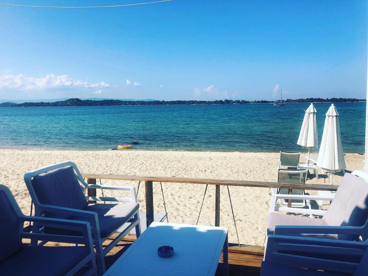 Zinozis Beach Apartments Vourvourou Bagian luar foto